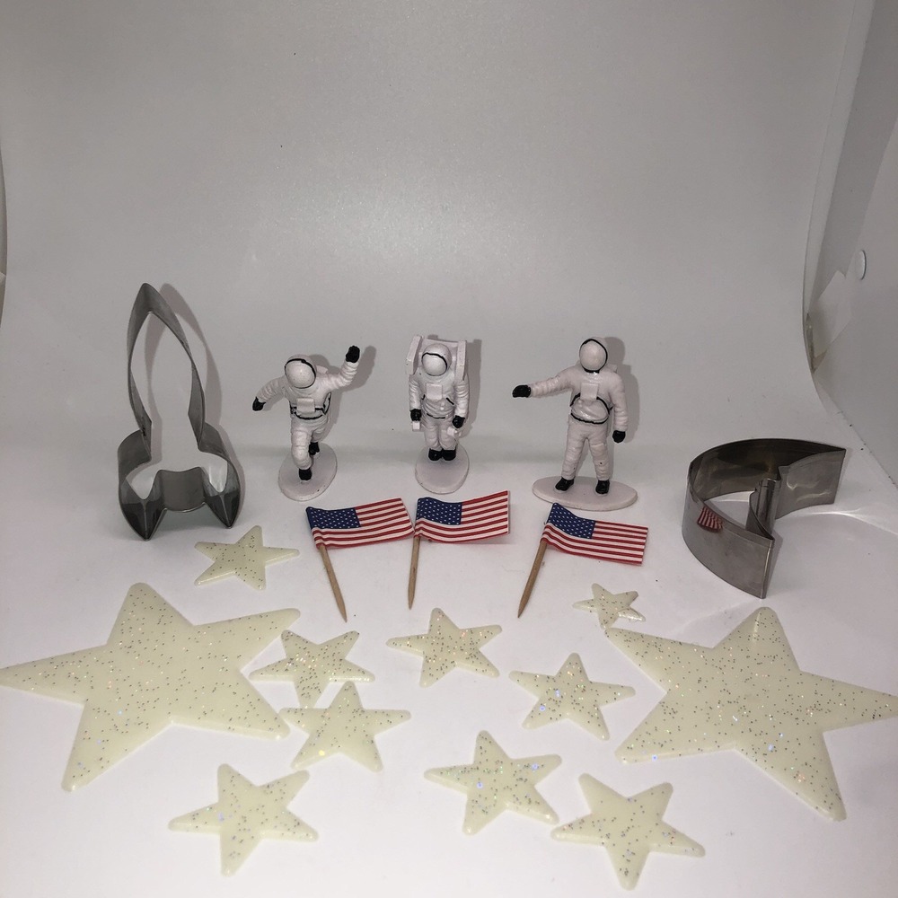 Astronaut Toy Lot Cake Topper Toppers Rocket Moon Cookie Cutters Stars